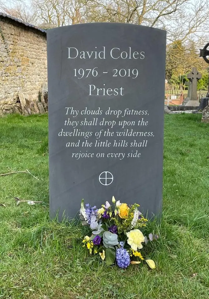 beautiful headstone 3