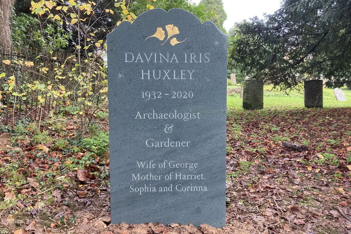 beautiful unique headstone