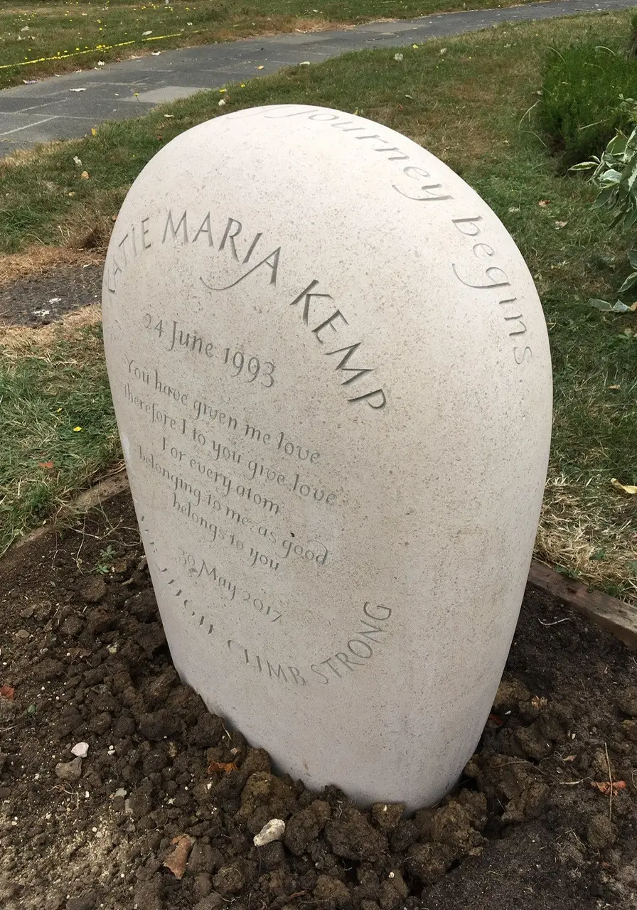 pebble gravestone unique