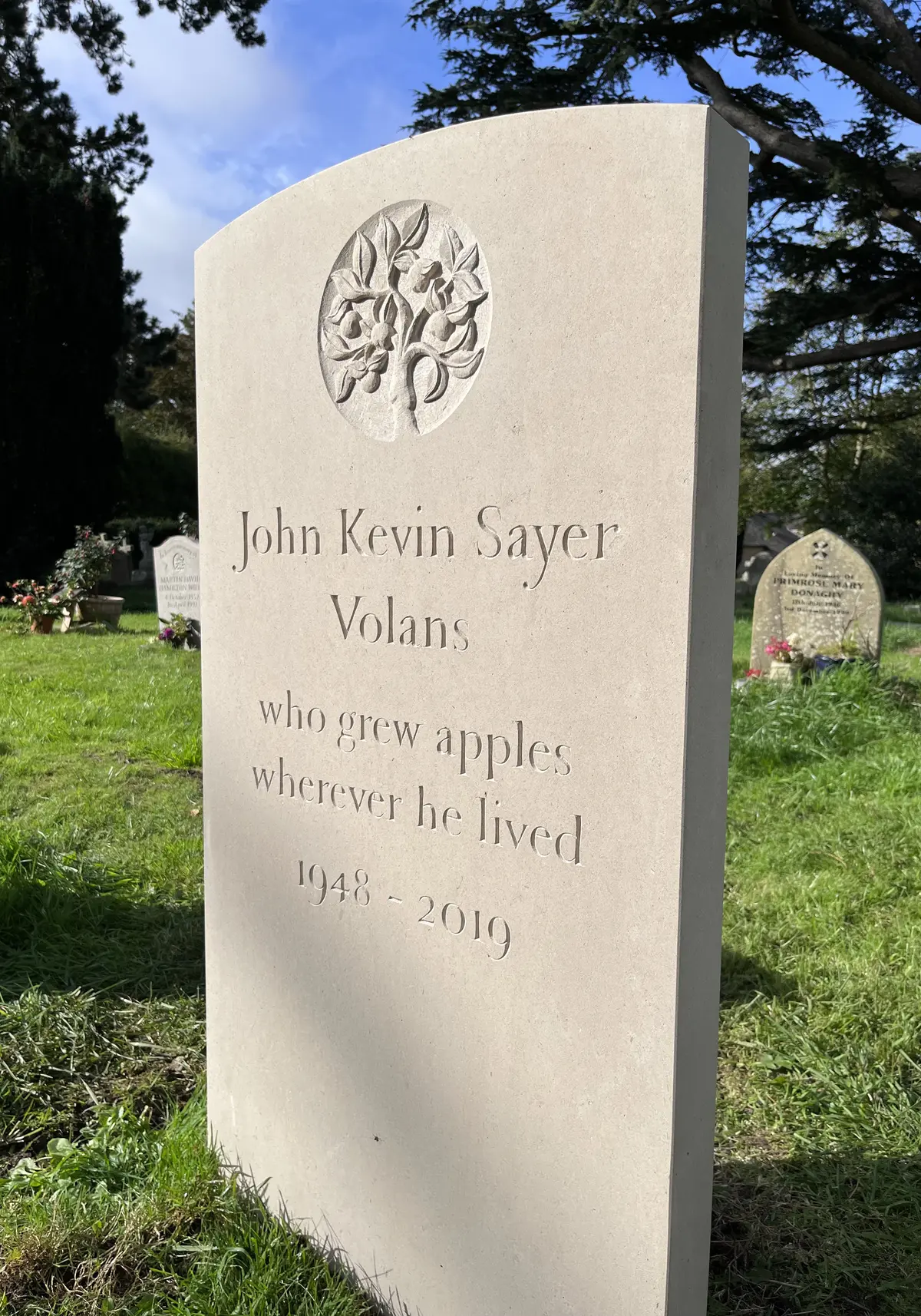 unique headstone design