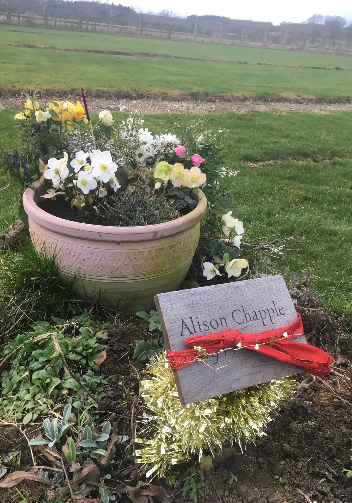 temporary grave marker