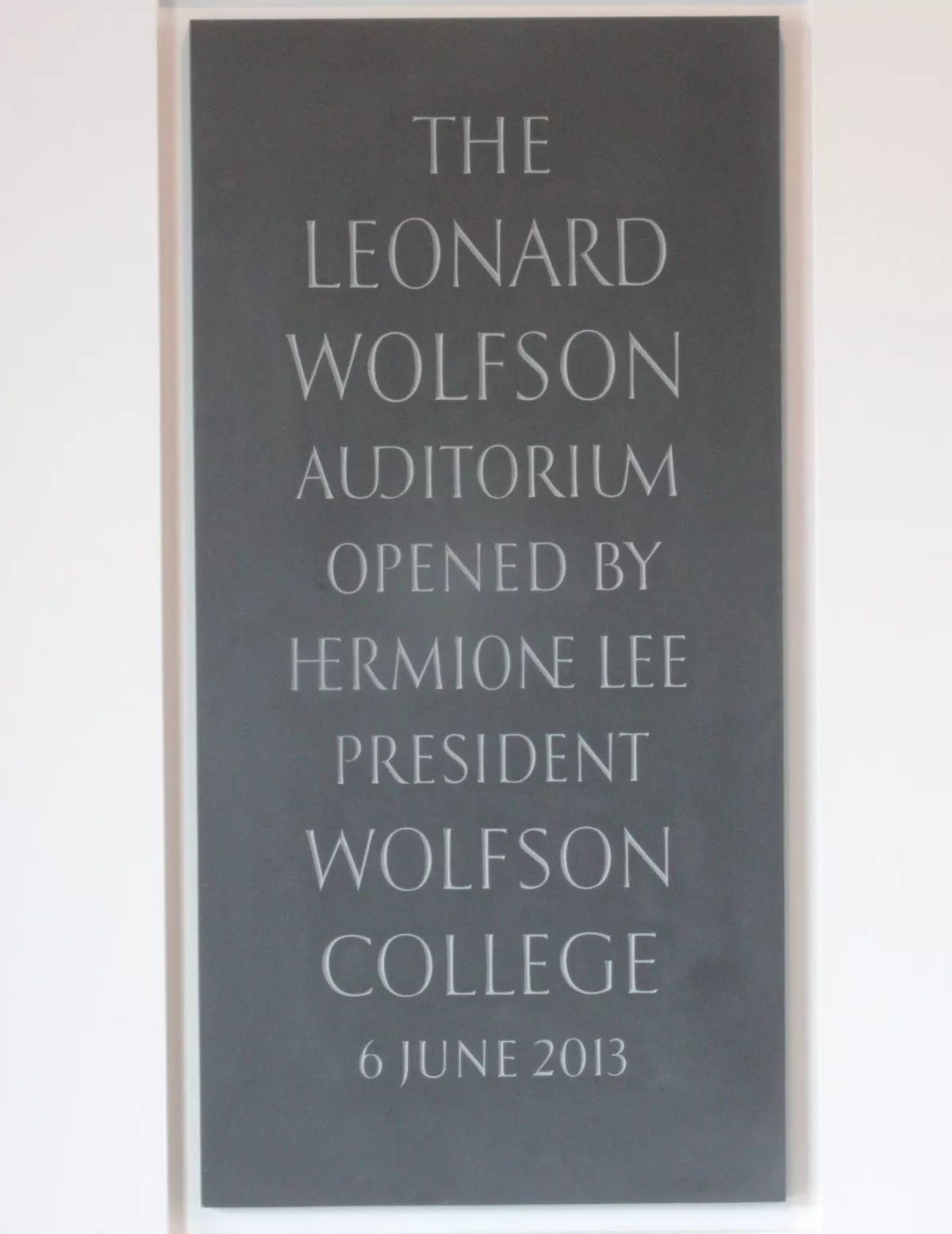 Opening plaque slate
