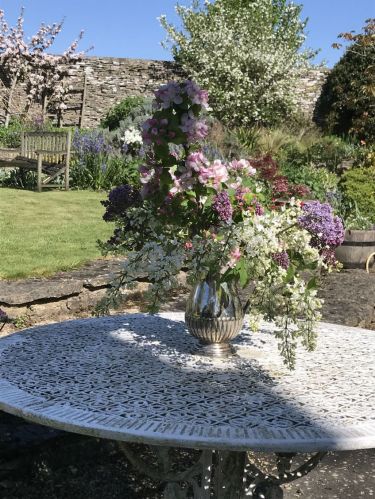 handpicked funeral flowers