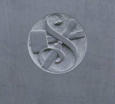 tools headstone symbols