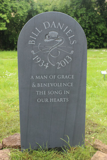 beautiful headstone for grave