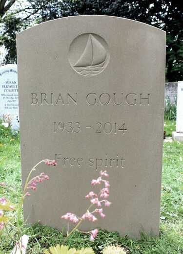 Bespoke headstone with boat Bespoke headstone with boat