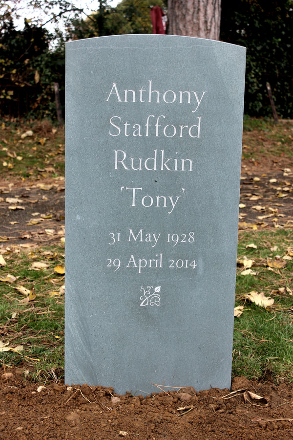 Headstones to inspire 30 Unique, HandCarved Headstones Stoneletters