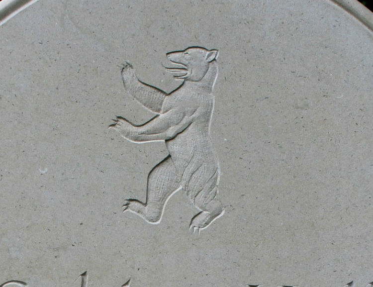 symbol of bear on gravestone